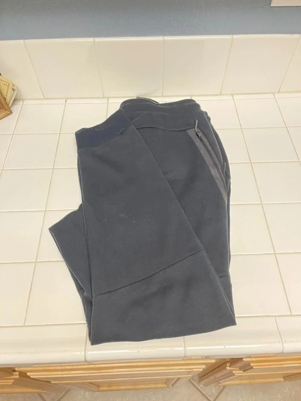 Nike jogger pants - Picture 7 of 9